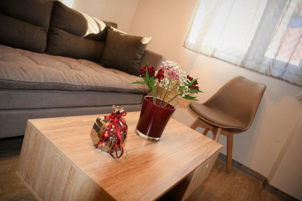 Kampielo Apartment Corfu  ภายนอก รูปภาพ